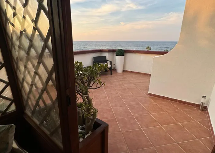 Terrazza Blu - Sea Penthouse Apartment Bari